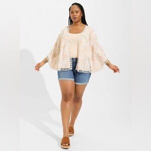 Torrid Crochet Lace Inset Kimono 100% Cotton Size 1X/2X NWT